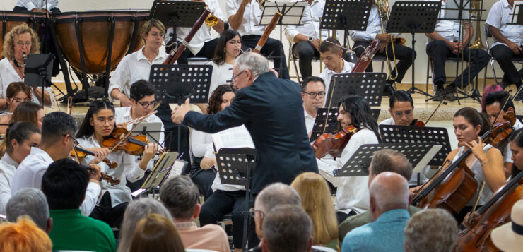 Music Sin Fronteras by Patrick O’Heffernan