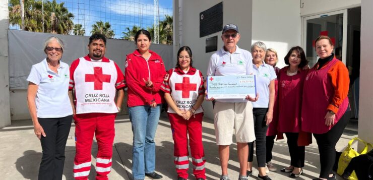 Golf tournament raises 500,000 pesos for Cruz Roja