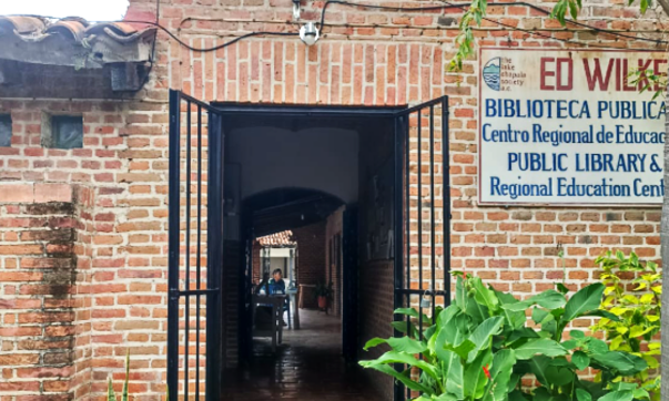 Conflict at Lake Chapala Society over the dismissal of the Wilkes Learning Center director