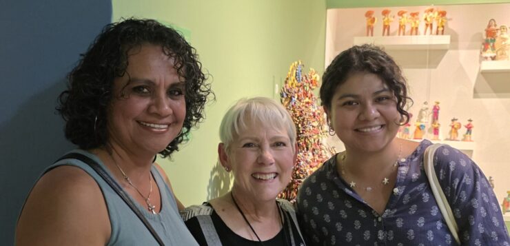 Ajijic’s newest museum, the Collection de Recuerdos, opened Thursday