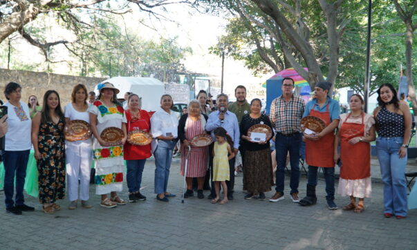 Bequeri wins 11th Ajijic Capirotada contest