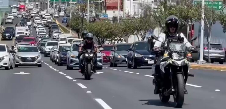 Ride-hailing drivers protest at Guadalajara Airport