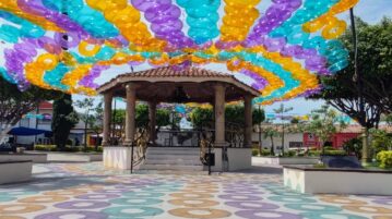 Santa Cruz de la Soledad prepares for Cross Festival