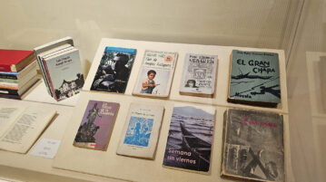 Vintage art exhibit revisits Chapala’s ‘Mexican Riviera’ splendor