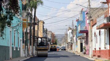 Resurfacing of five priority streets in Chapala completed
