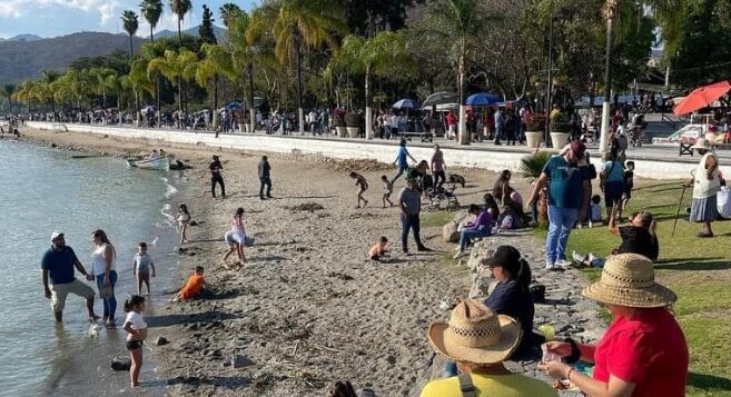 Do you feel safe in Mexico? Two surveys show a divide