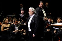 Tenor Plácido Domingo during his concert in Guadalajara.