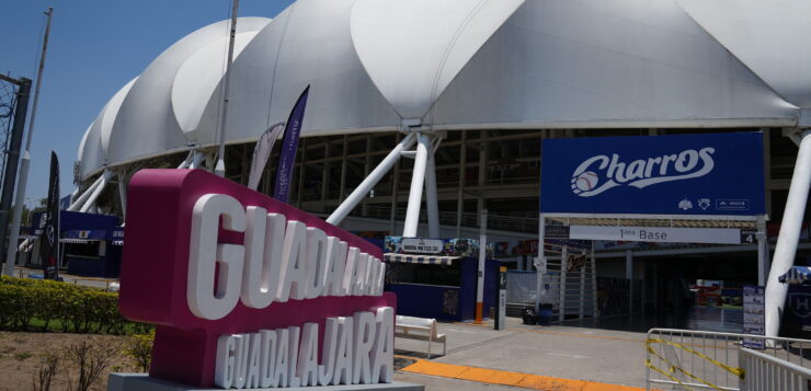 Jalisco attempts to break world record for largest guacamole batch