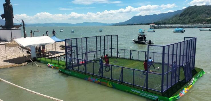 The Jalisco State Government paid for the floating soccer field in Chapala
