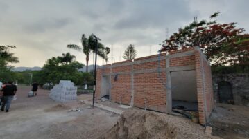 New San Antonio Tlayacapan malecón bathrooms 80% complete