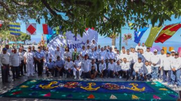 Lake workers honored in Navy Day civic ceremony