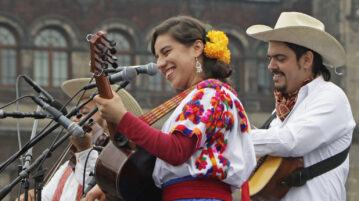 Music Sin Fronteras :Huasteca