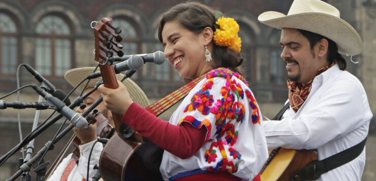 Music Sin Fronteras :Huasteca