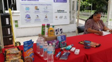 DIF Jalisco opens collection center for Venezuela relief