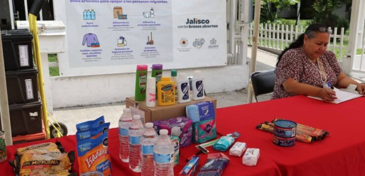 DIF Jalisco opens collection center for Venezuela relief