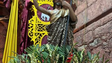 The San Juan Cosalá festival draws thousands