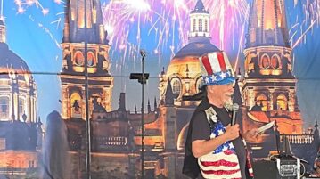 Democrats Abroad Lake Chapala´s July 4th party draws big crowd