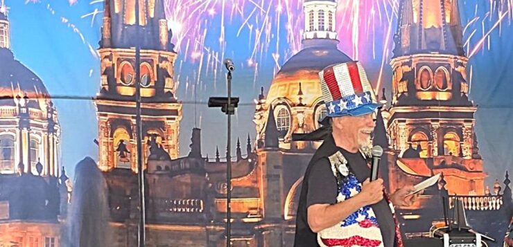 Democrats Abroad Lake Chapala´s July 4th party draws big crowd